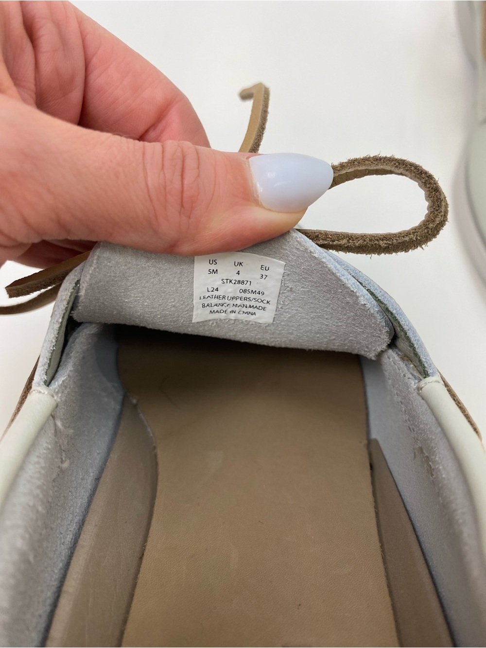 Sperry x Nordstrom Leather Boat Shoes in Cream with Tan Insole - Picture 3 of 7